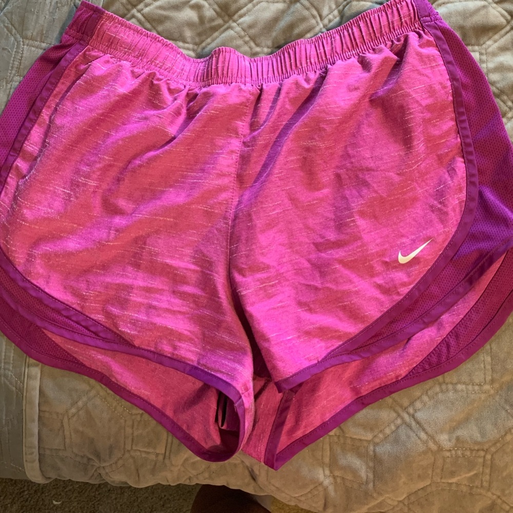 Nike tempo running shorts